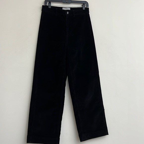 NWOT Everlane Baby Cord Relaxed Straight Cropped Pant Size 6 Last Pair Left - Picture 3 of 11